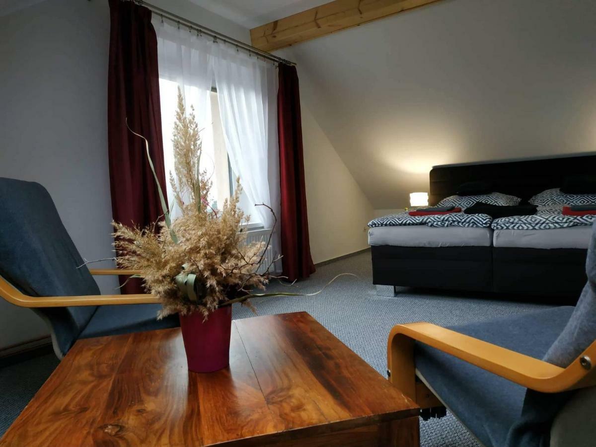 Bila Hora Stramberk Apartment Exterior photo