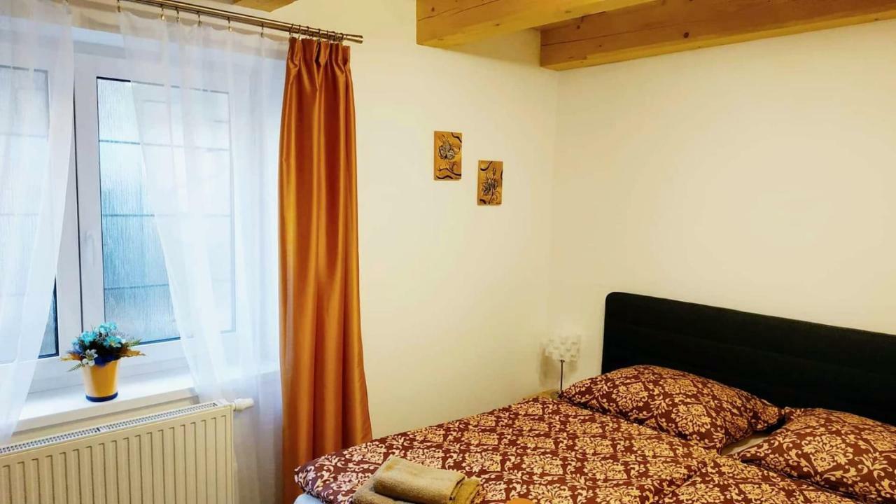 Bila Hora Stramberk Apartment Exterior photo