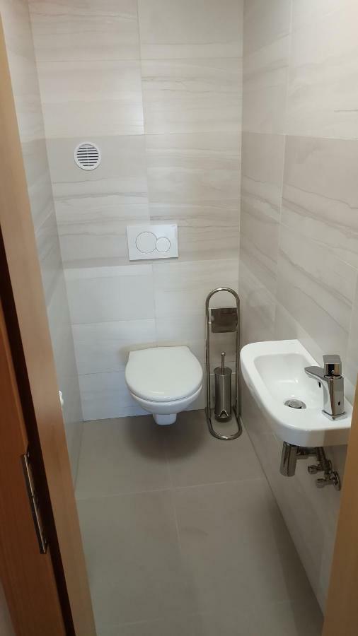 Bila Hora Stramberk Apartment Exterior photo