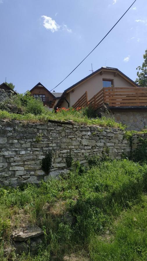 Bila Hora Stramberk Apartment Exterior photo